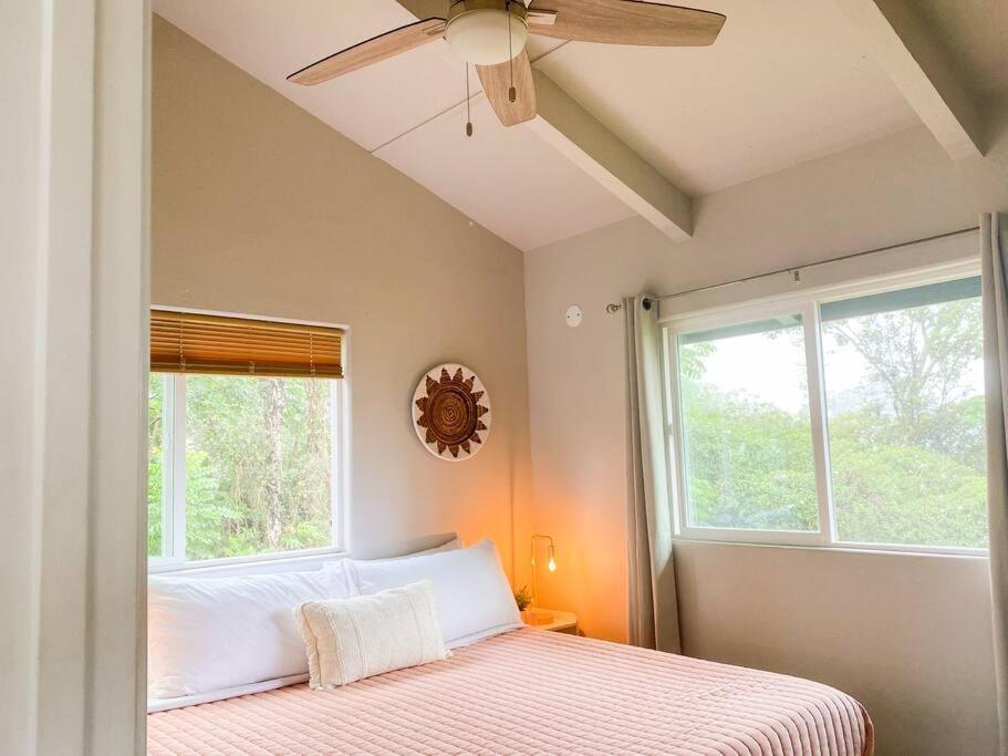Апартаменты Hibiscus Hale, Full Kitchen, King Bed, Parking Кио Экстерьер фото